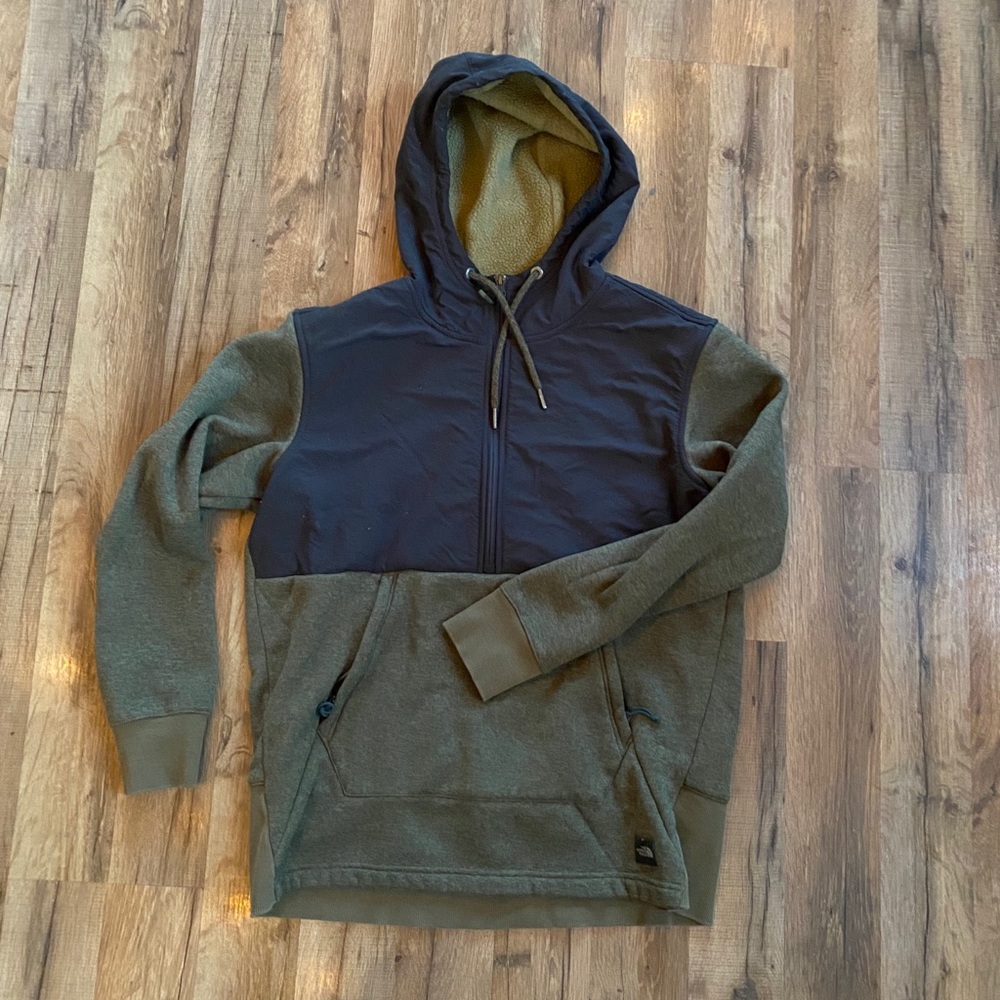 North Face Quarter Zip
